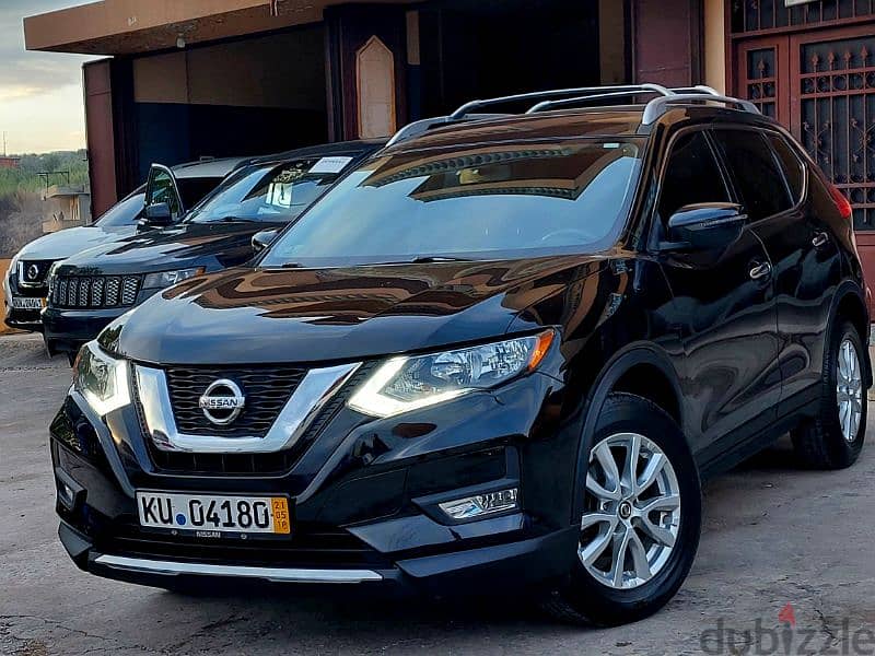 Nissan Rogue model 2017 4×4 super clean ajnabe 0