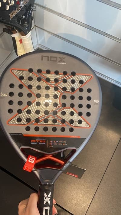 NOX AT10 2025 tapia racket