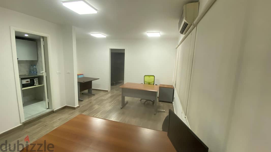 Office for rent in Dekwaneh مكتب للإيجار في الدكوانة 0