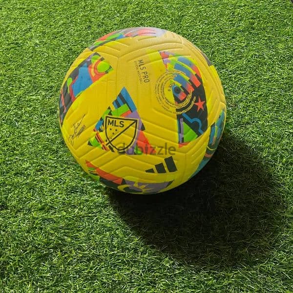 New football balls 8