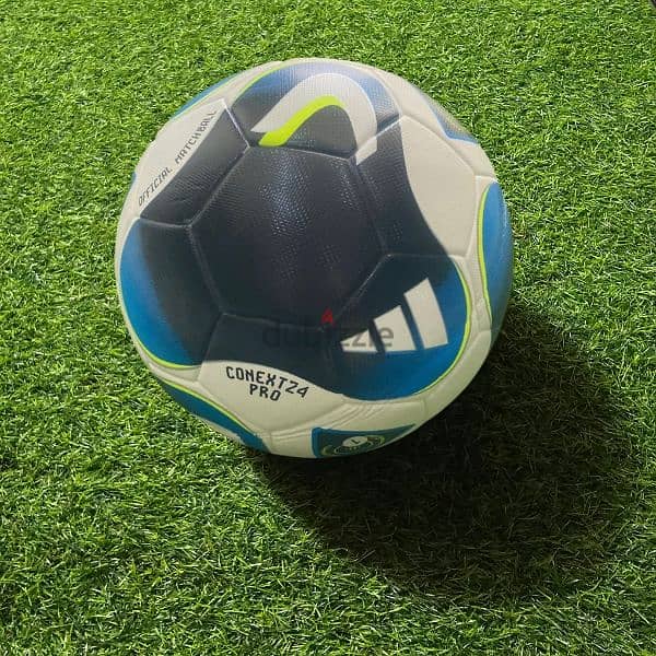 New football balls 10