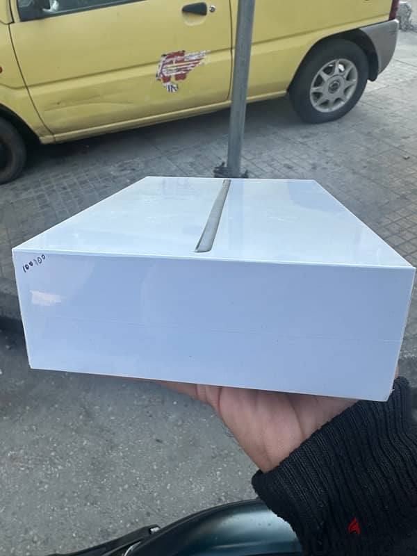 ipad mini 4 128GB new (sealed) 1