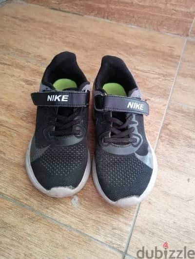 Nike shoes black size: 35