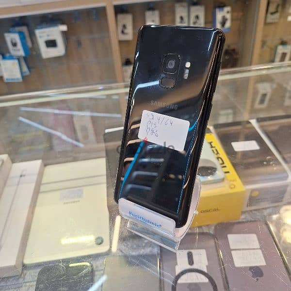 Used galaxy s9 4/64 gb black 0