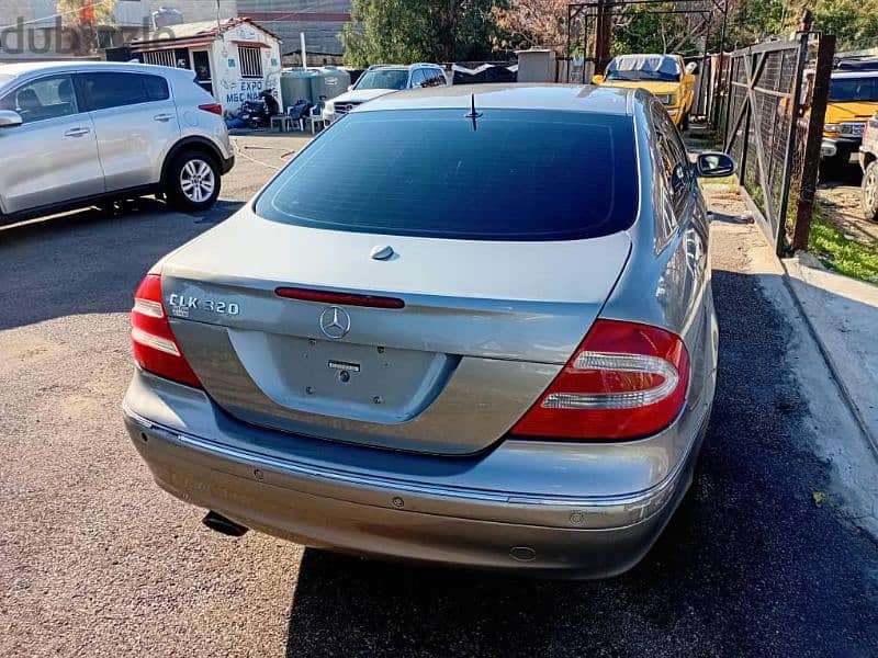 Mercedes-Benz CLK-Class 2005 0