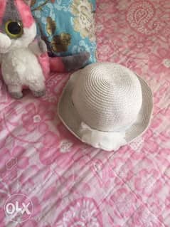 Special hat for baby girl size 1-2Y (tapealoeil)
