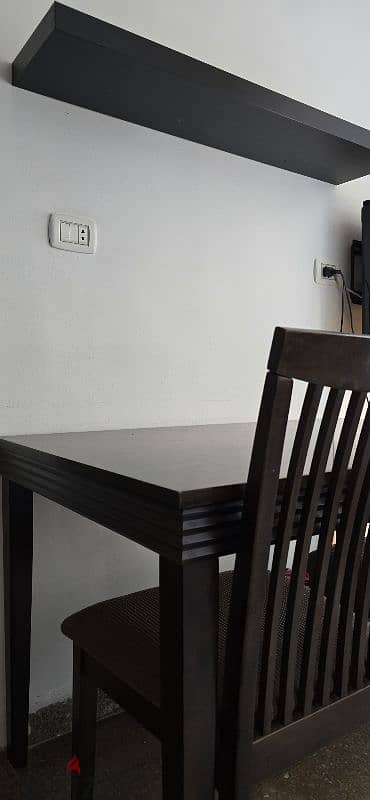 dining table & 4 chairs 1