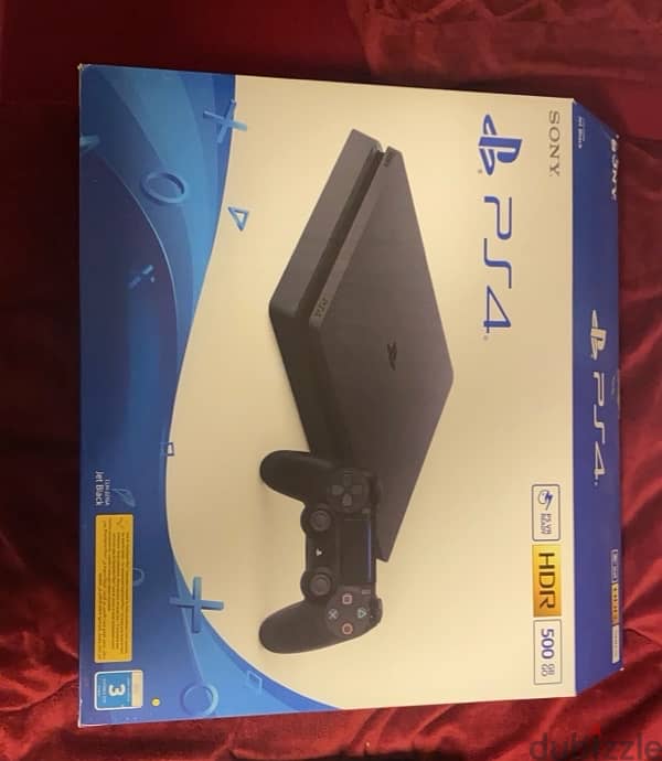 used ps4 slim excellent condition, 6 month old 0