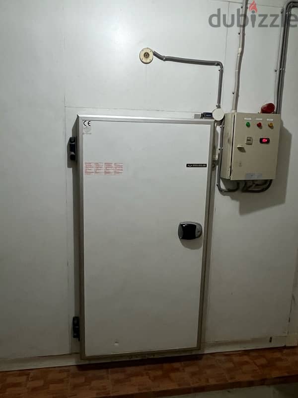 freeser cooler room Misa for sale 3*5*3,1 used three monthslike new 8