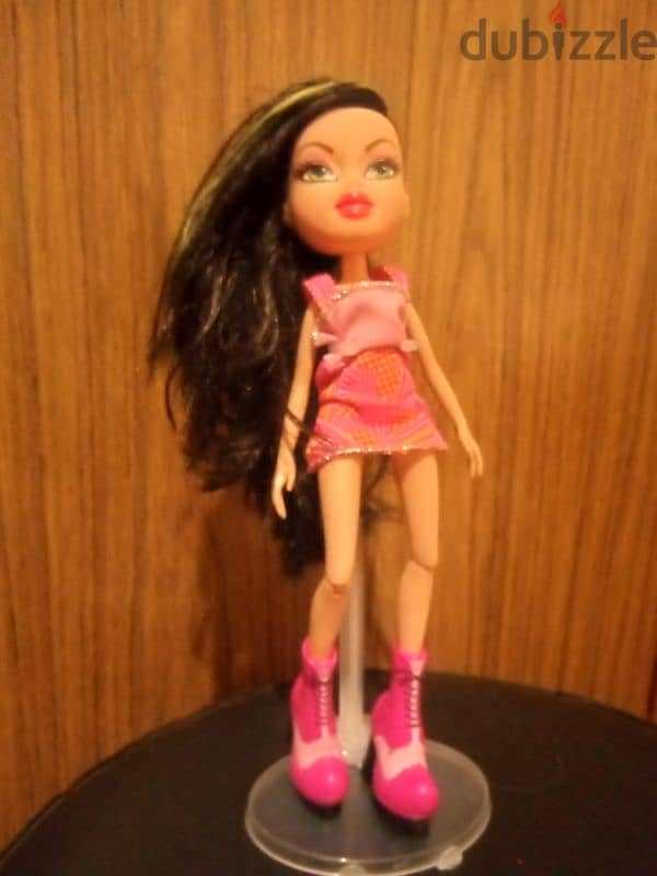 BRATZ JADE PLAID MEETS PUNK As New MGA doll Special hair+her own Shoes 7