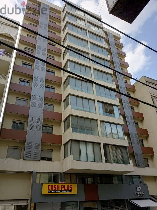 270 m2 apartment in Dekwaneh 0