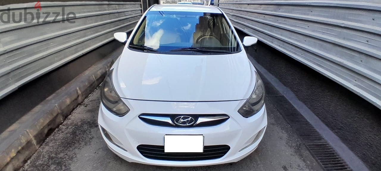 Hyundai Accent 2011 0