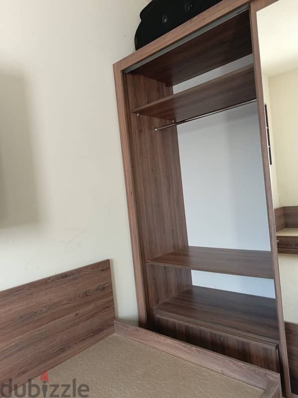 3 beds with wardrobe 10