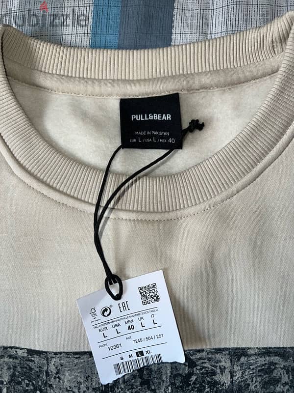 Pull&Bear Sweater 2