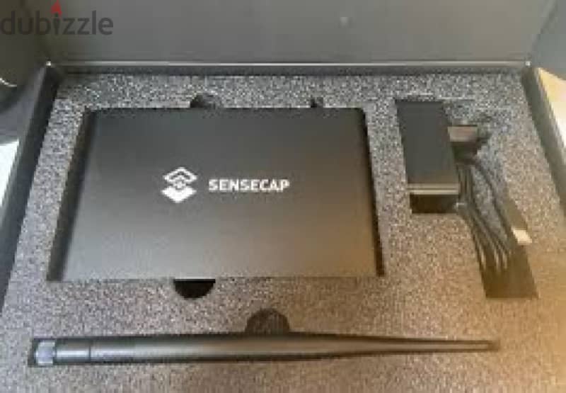 Sensecap Helium miner machine with antenna 12 dbi 0