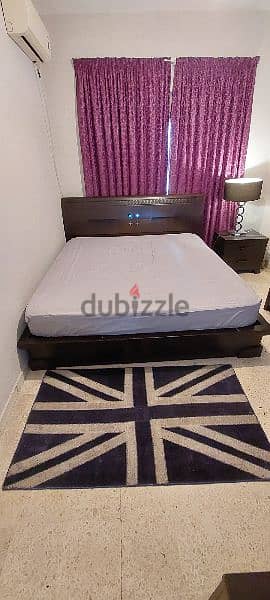 king bed 2m * 2 m 1