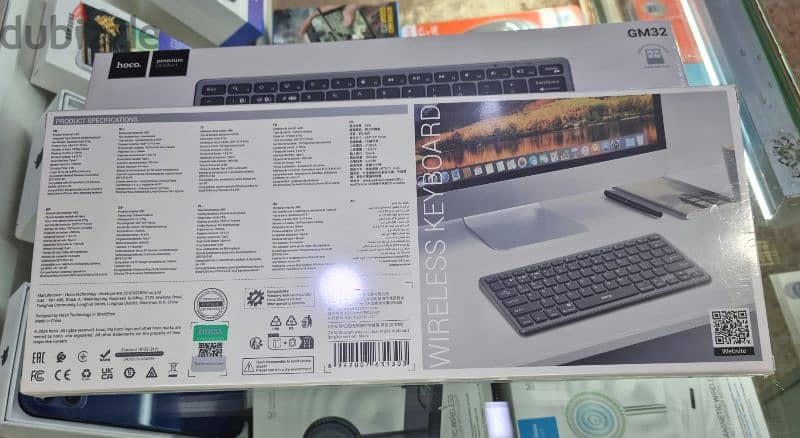 ULTRA-THIN & DUAL-MODE wireless keyboard 1