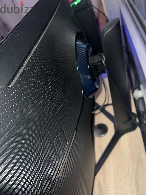 Samsung G3 Odyssey 27" 5