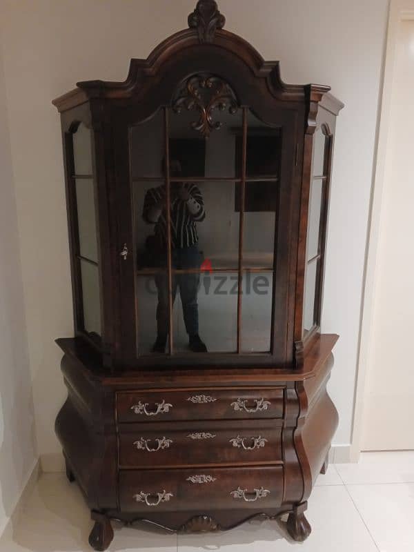 Antique Dressoir 2