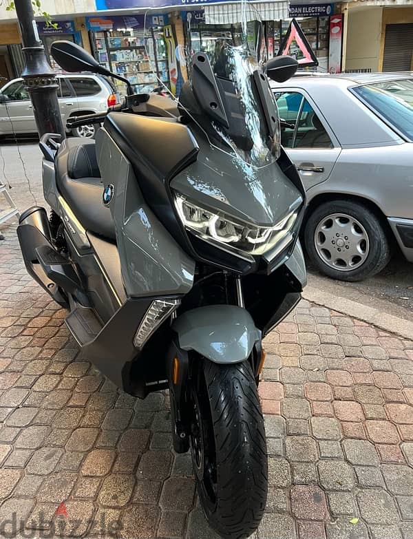 Bmw c 400 GT company source 0