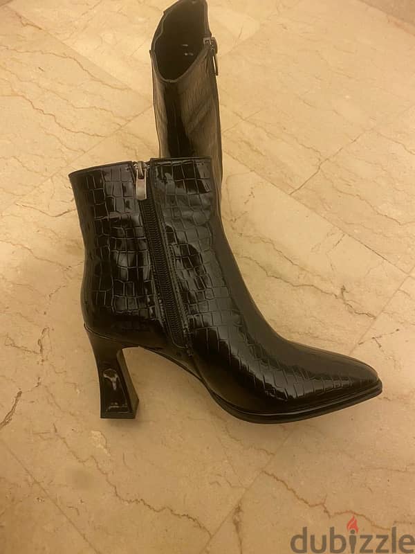 Black Mini Boots Leather Turkish Brand size 37 New Condition 2