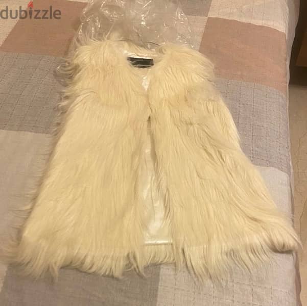 UnReal Fur Brand Turkish size M fits L New Condition 0