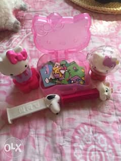 Hello kitty toys and puzzle