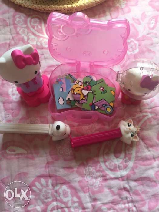 Hello kitty toys and puzzle 1