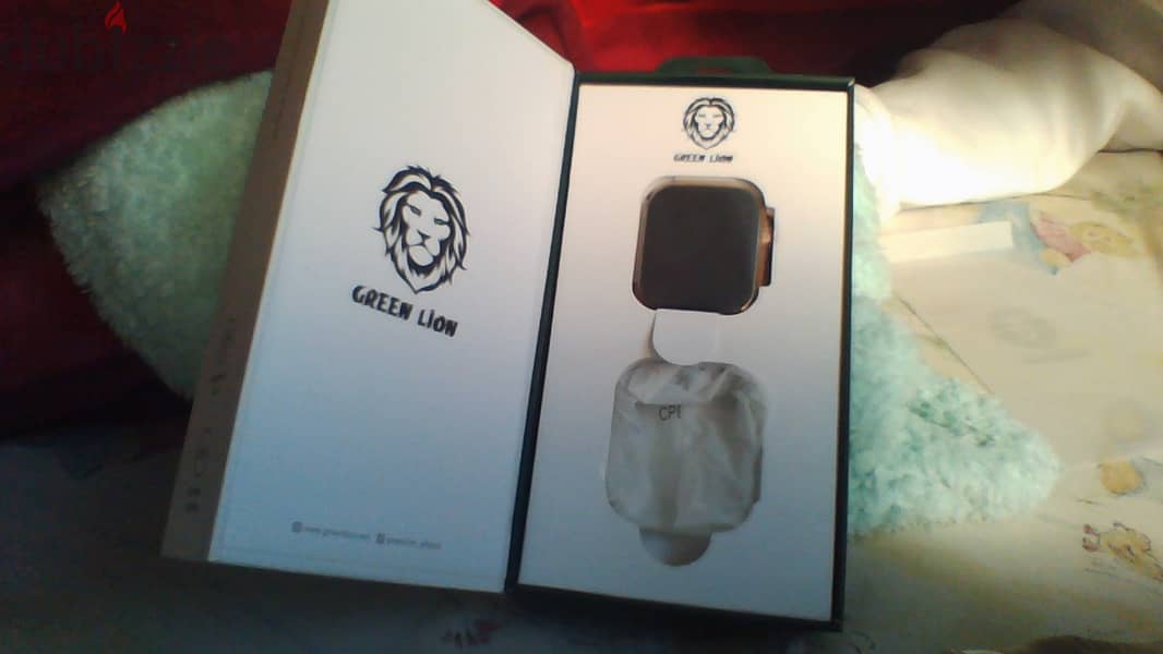 Green Lion watch ultra mini 1