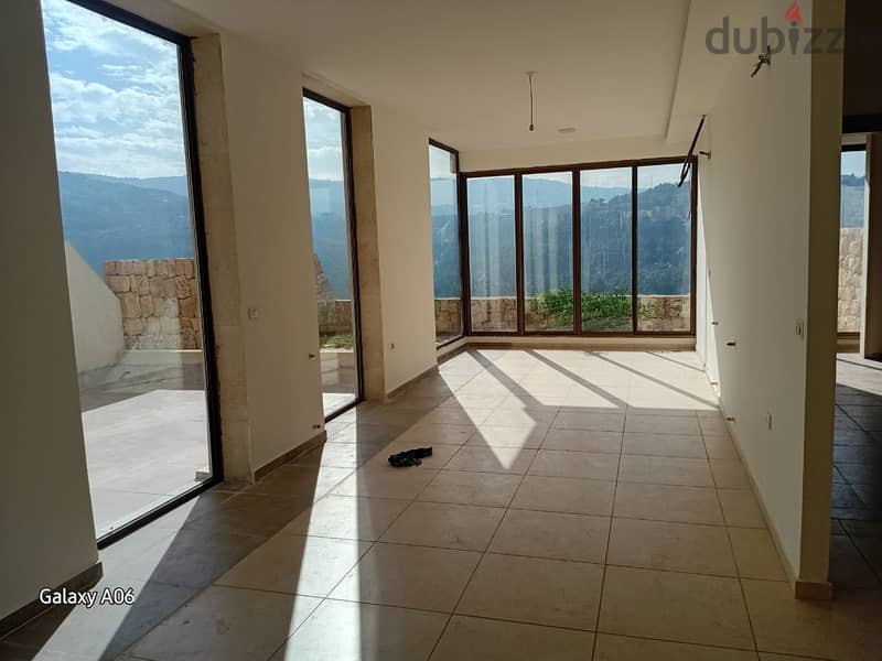 Apartment for rent in Mansourieh شقة للايجار في منصورية 0