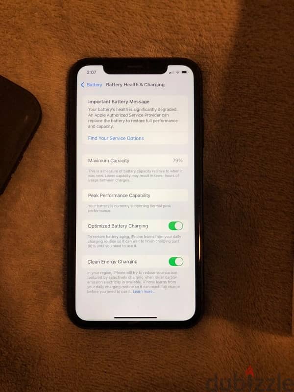 iphone xr good condition with box and 3 cover 2