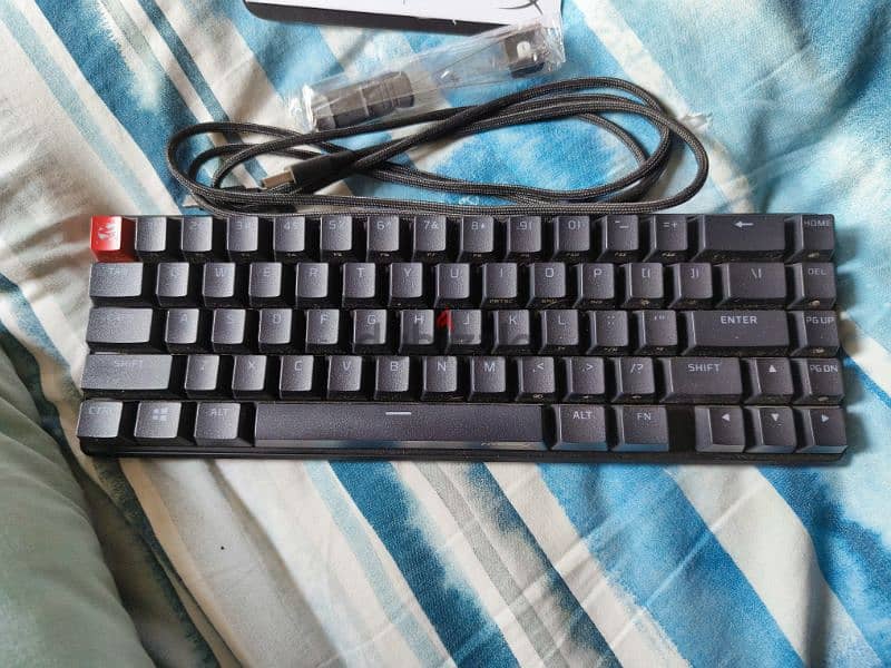 HyperX alloy origins 65 barely used 0