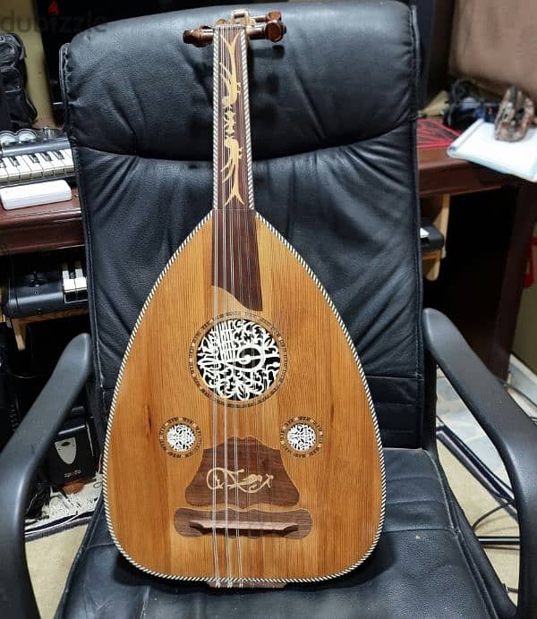 عود احترافي صناعة عام 1998 لهواة الأصالة والإحتراف Professional Oud 2