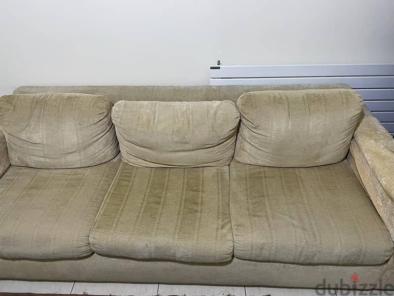 3 sofas 1