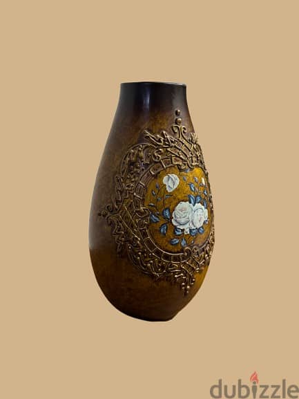 Floral Embossed Vase 1