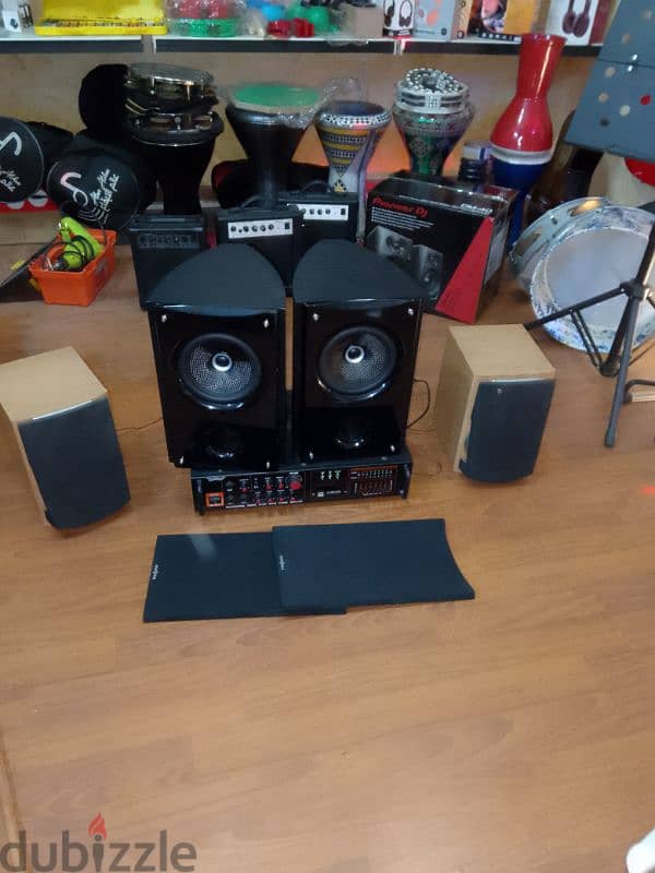 Monitor speaker and power 1