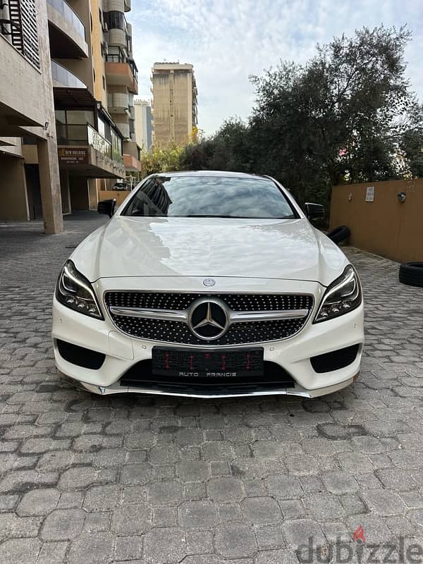 Mercedes CLS 400 AMG-line 2015 white on basket 0