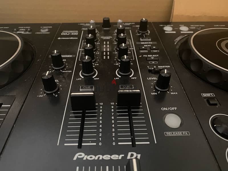 ddj-400 like new I didn’t use it 0