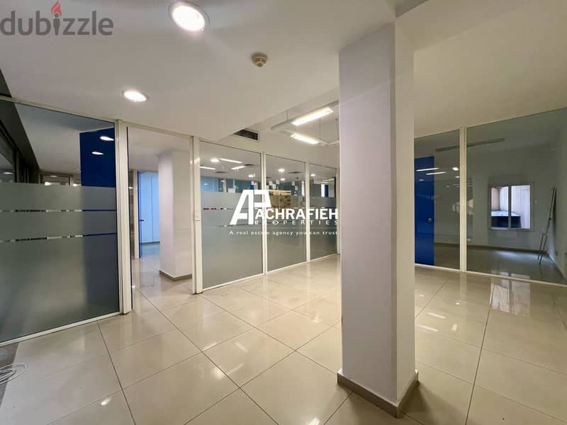 Office for Rent In Achrafieh - مكتب للإجار في الأشرفية 0