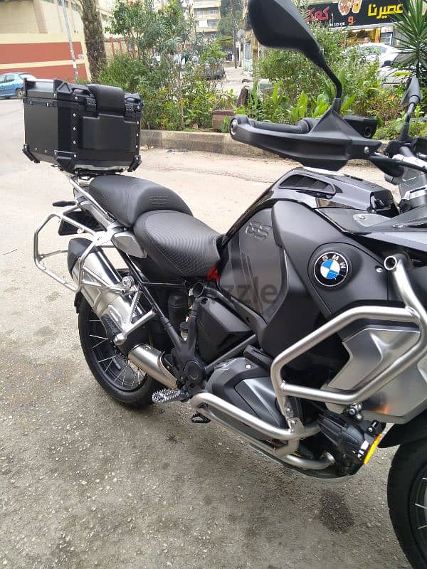 Bmw Gsa 1250cc Triple black only 6700klm on odo 5