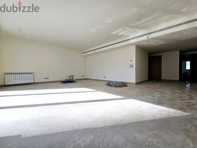 RA24-3776 Elegant Apartment 270m² in Clemenceau – $2,666/Month