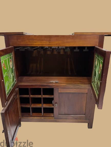 Stained Glass Bar Cabinet 1