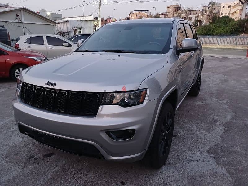 Jeep Grand Cherokee 2017 Altitude 0