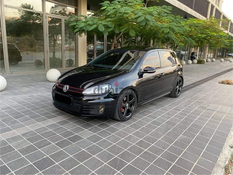 Volkswagen GTI 2012 0