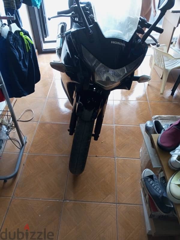 Honda CBR250 2011 8