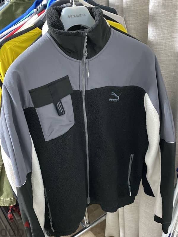 Puma sports winter fleece jacket Medium 0