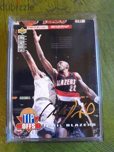 Clyde Drexler Gold autopen signiture. Gem mint. licensed