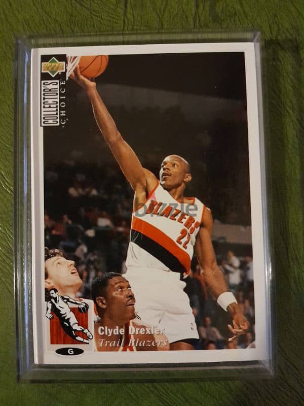 Clyde "the glide" Drexler licensed mint 1994 trading card 0