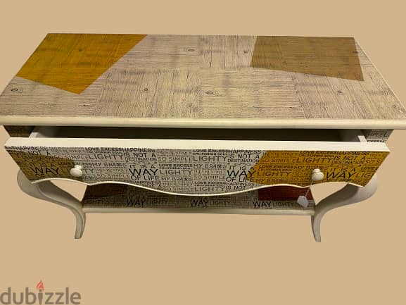 Decorative Console Table 3