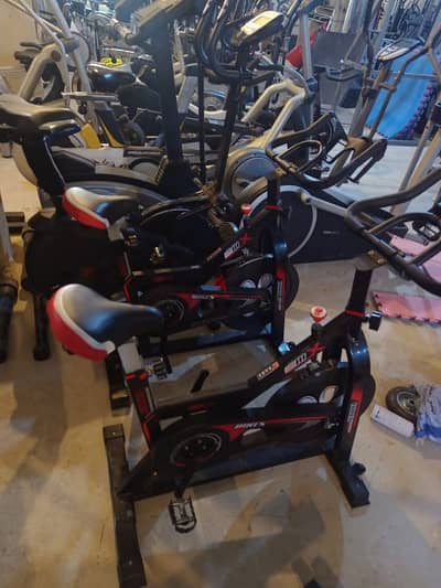 Spinning bike cardio machine 03027072 GEO SPORT معدات رياضية جديد ومست